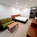 מלון Family Serenity Palace *