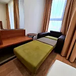 מלון Family Serenity Palace *
