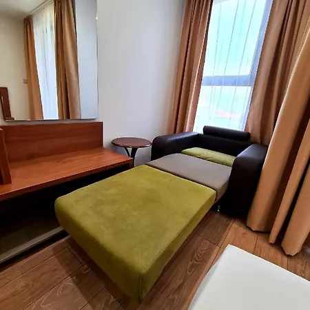 Хотел Family Serenity Palace *