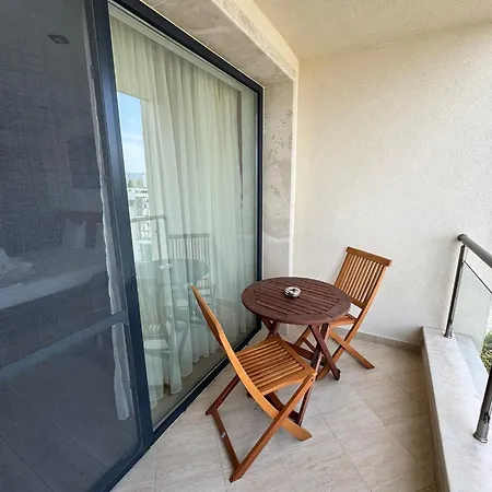 Family Serenity Palace Ahtopol