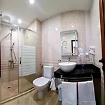 호텔 Family Serenity Palace *