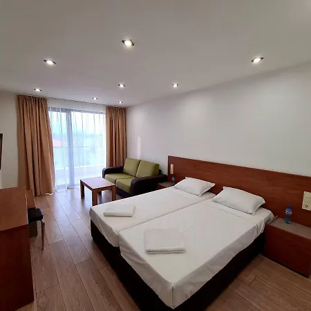 Family Serenity Palace Achtopol