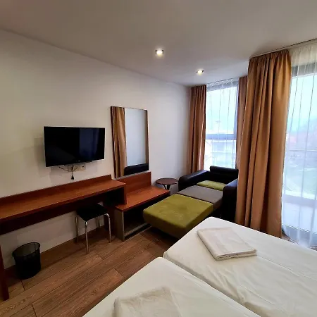 Family Serenity Palace 호텔