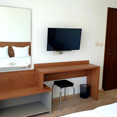 Family Serenity Palace فندق