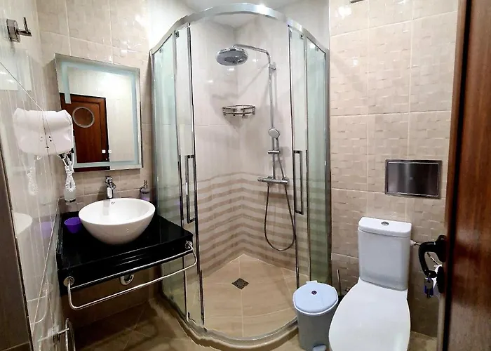 Family Serenity Palace *